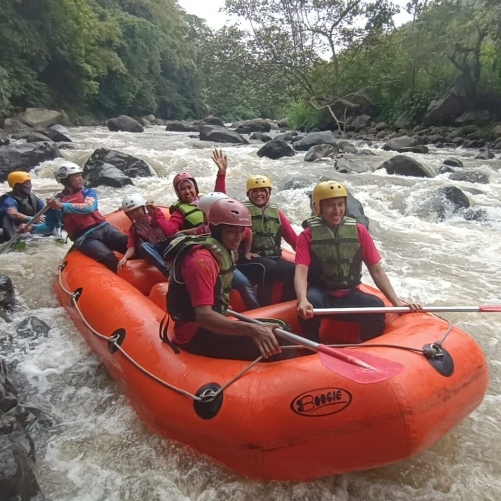 Keseruan Outbound di Situ Patenggang Ciwidey, Juli 2025